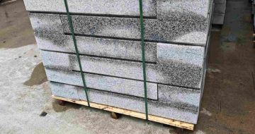 山南芙蓉白路牙石，马路牙子