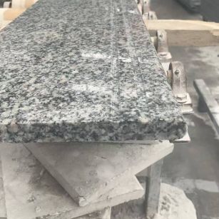 山南芝麻白楼梯踏步 芙蓉白