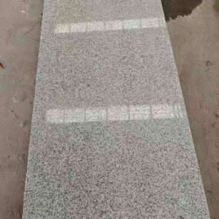 山南芝麻白光面毛板