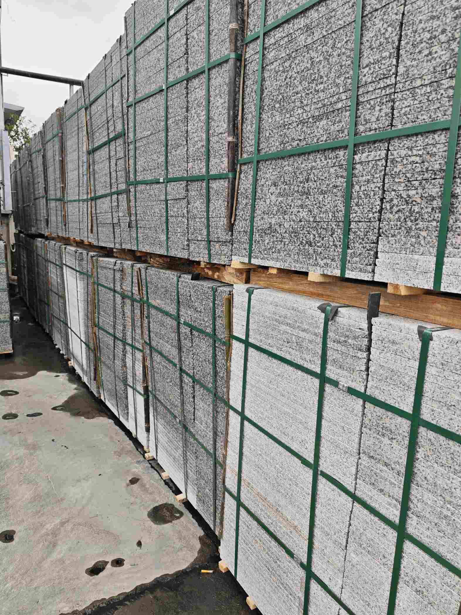 山南芙蓉白地铺石，石材地铺石