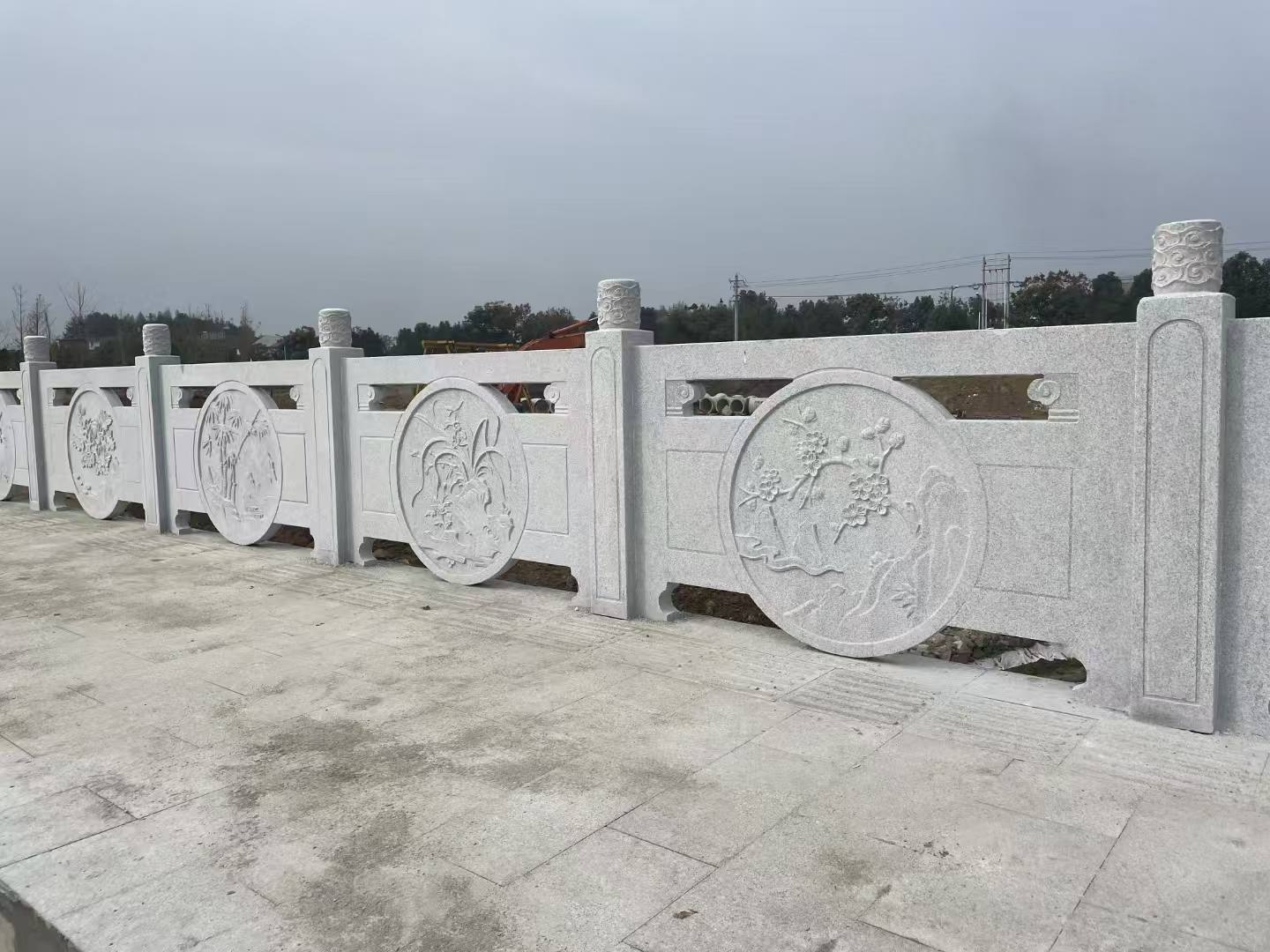 山南芝麻白河道栏杆 石材栏杆